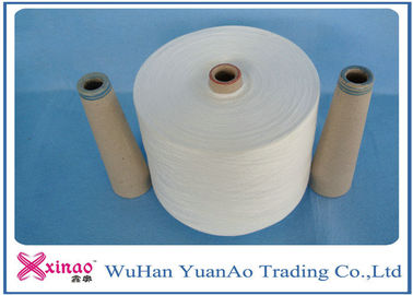 Chine Blanc fils/100% cru de fil de torsion d'anneau de polyester tourné par anneau élevé de polyesters de ténacité fournisseur