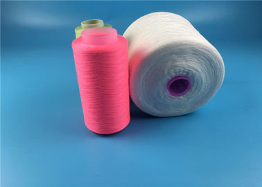 fils de polyesters 42s/2 tournés lumineux blancs crus sur le tube de teinture pour tricoter/cousant