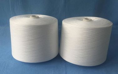 Chine Fil 100% industriel de polyester/un blanc cru de vrillage de fil avec de haute résistance fournisseur